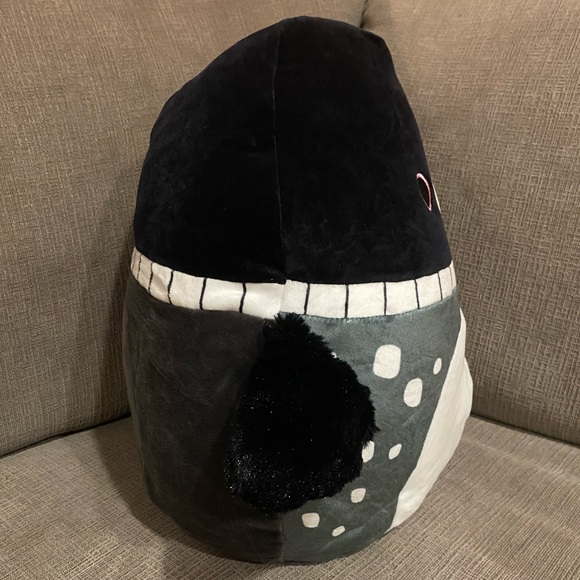 lenora the loon 12” canada exclusive squishmallow - Picture 3 of 5